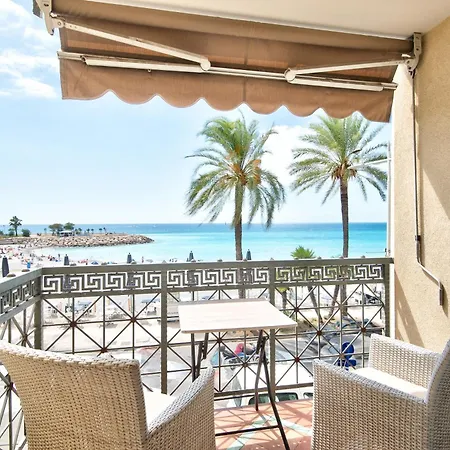 2 Pieces Vue * Mentona